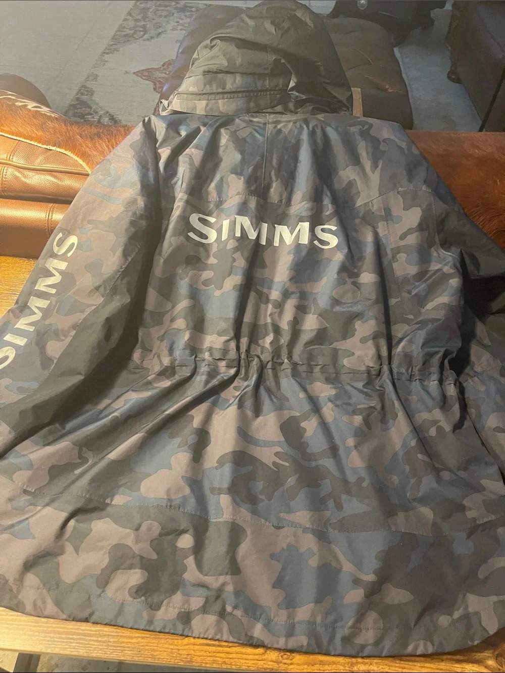 Simms Challenger Men's Wading Rain Jacket in Charcoal Camo